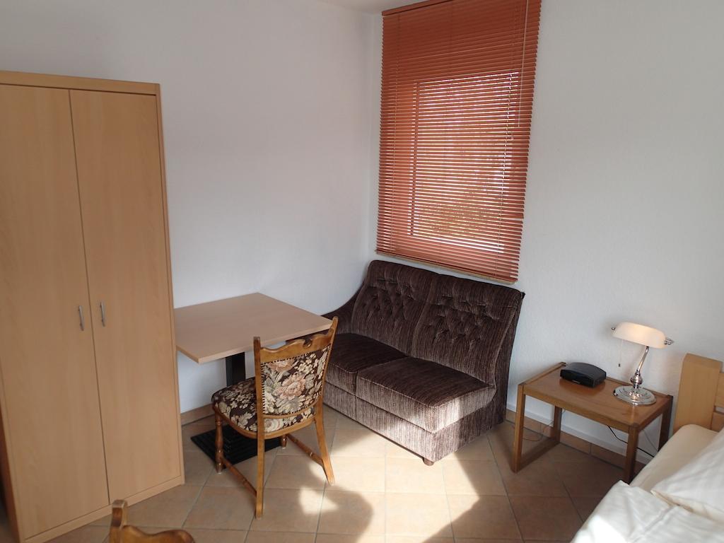 Schapers Ferienwohnungen Emmerthal Kamer foto