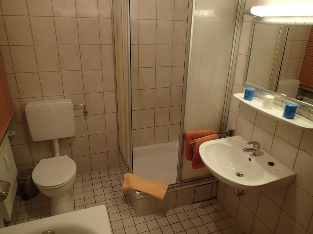 Schapers Ferienwohnungen Emmerthal Kamer foto